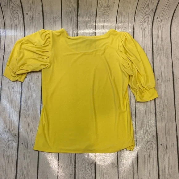 CeCe Yellow Puff Sleeve Blouse size small - Picture 4 of 5